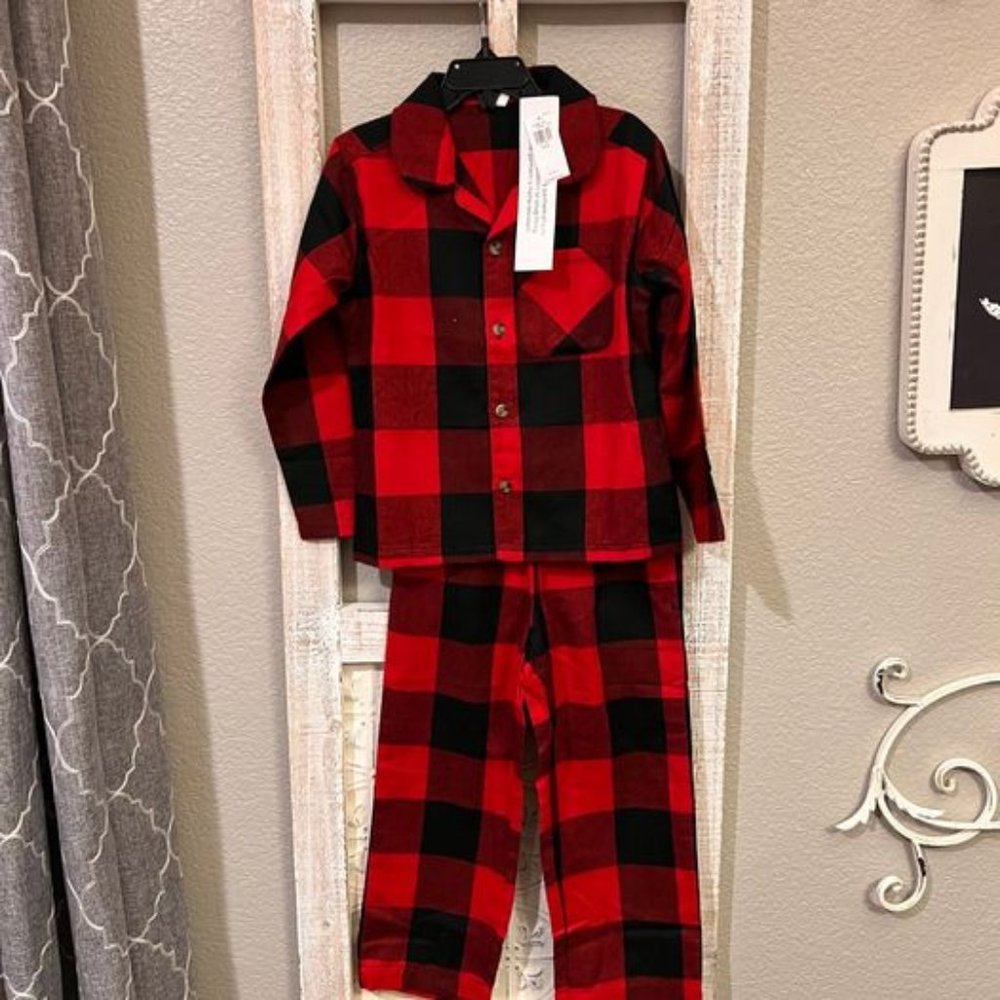 5T New (NWT) Old Navy Buffalo Plaid Pajamas: 5T